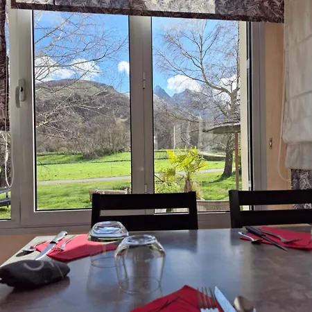 מלון Le Permayou 2*